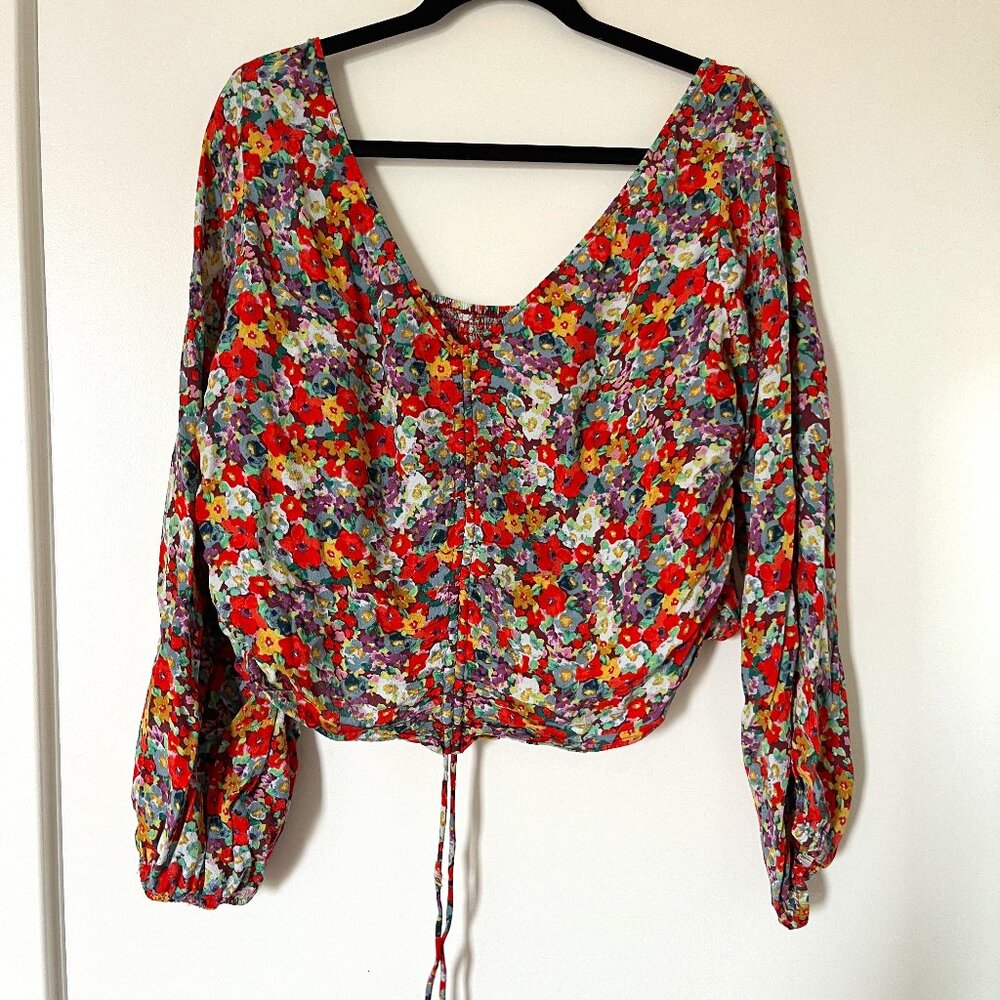 H&M Cropped Adjustable Floral Top with Smocked Back XXL